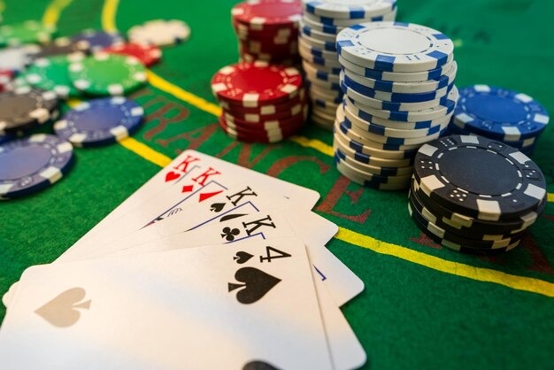 longhoki platform features slots, live casino, and sportsbook across multiple game studios